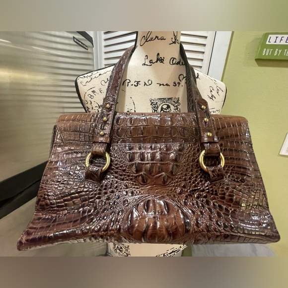 Vintage Brahmin Crocodile Embossed Gold Accents Shoulder Hand Bag Purse Dust bag - Picture 4 of 16